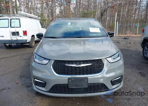 2025 Chrysler Pacifica Select z USA, uszkodzony, nr VIN 2C4RC1BG3SR532236